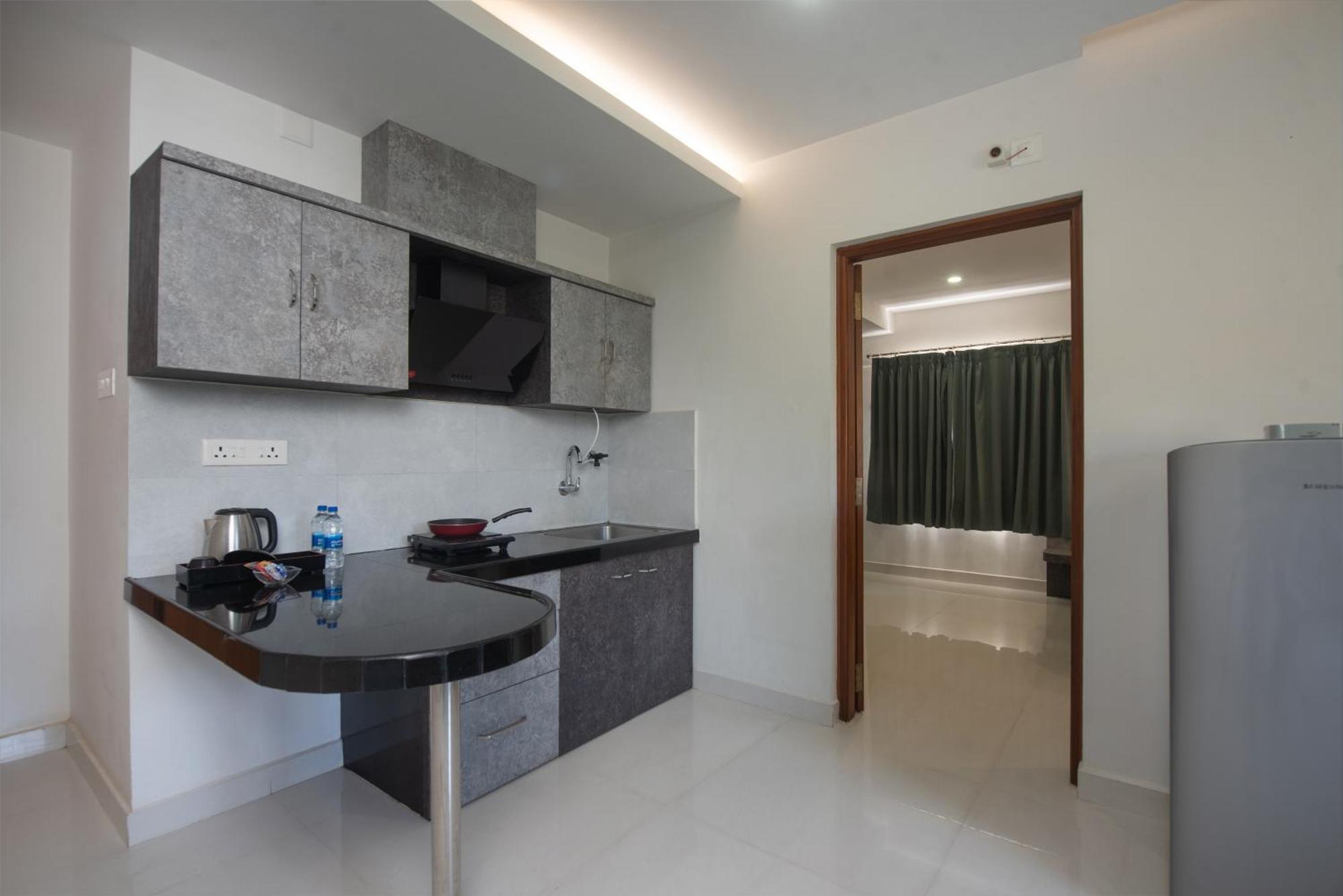 Manipal Atalia Service Apartments Kültér fotó
