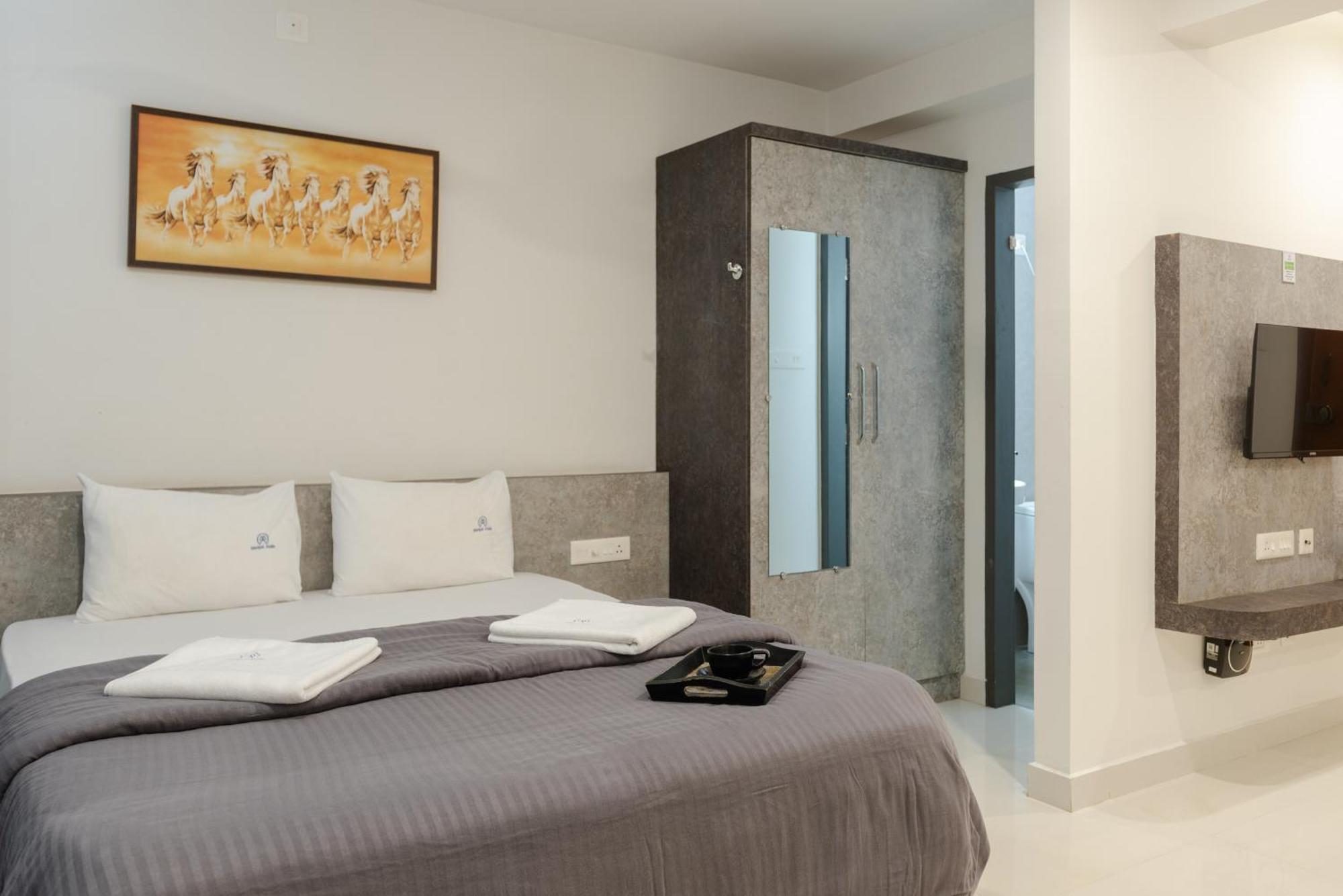 Manipal Atalia Service Apartments Kültér fotó